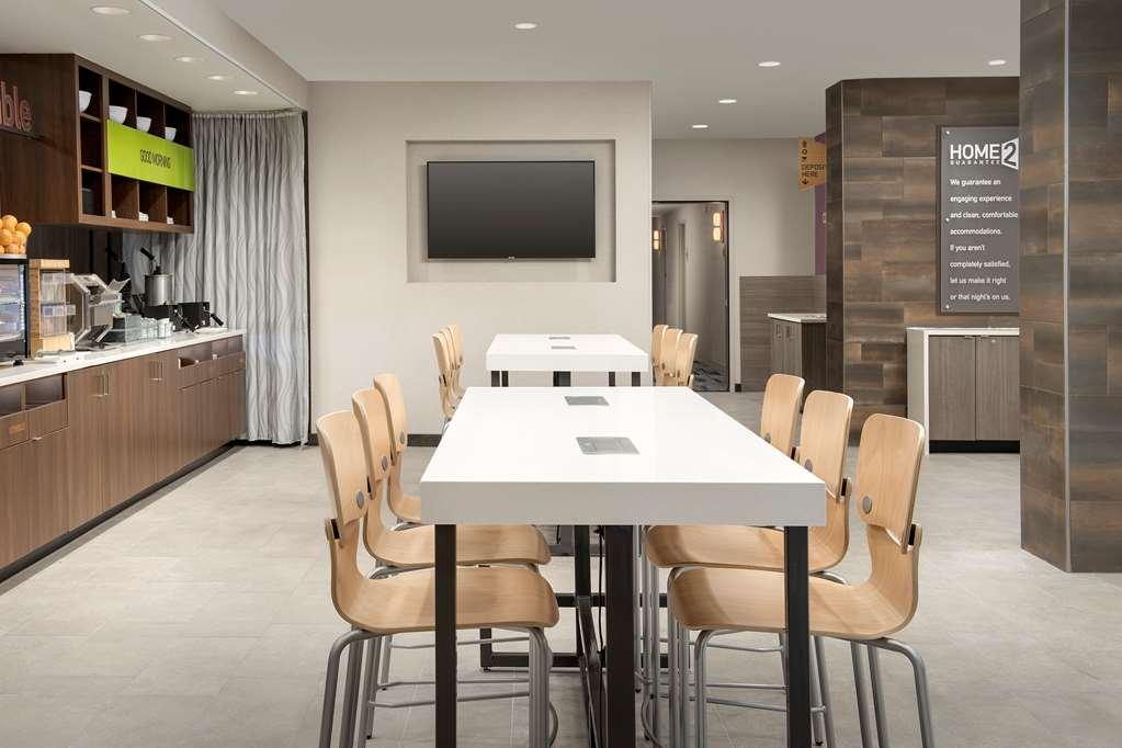 Home2 Suites By Hilton Tampa Westshore Airport Екстер'єр фото